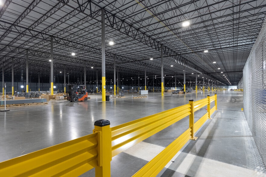 More Photos Of 201 Richard Knock Hwy, Walton Distribution For Lease