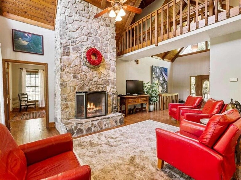 More Photos Of 366 Paradise Rd, Blairsville Winery Vineyard For Sale