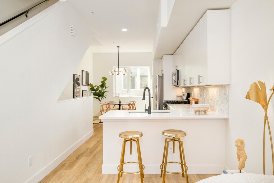 More Photos Of , Denver Multifamily For Sale