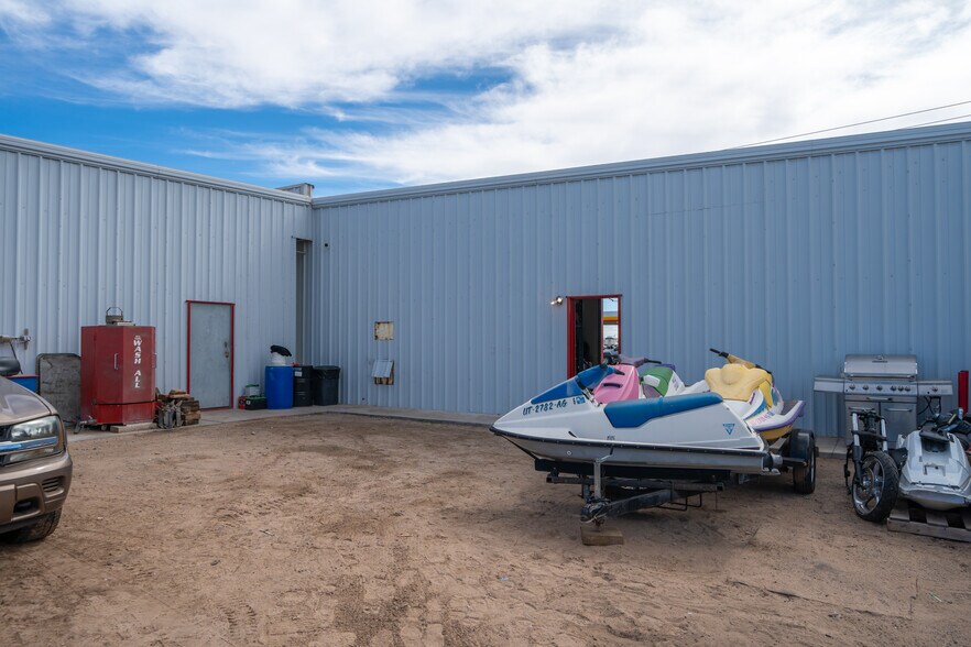 More Photos Of 1020 S California Ave, Parker Industrial For Sale