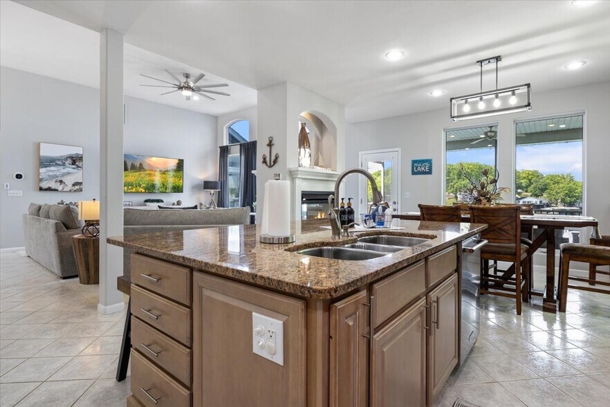 More Photos Of 415 Gardenia Cir, Sunrise Beach Hospitality For Sale