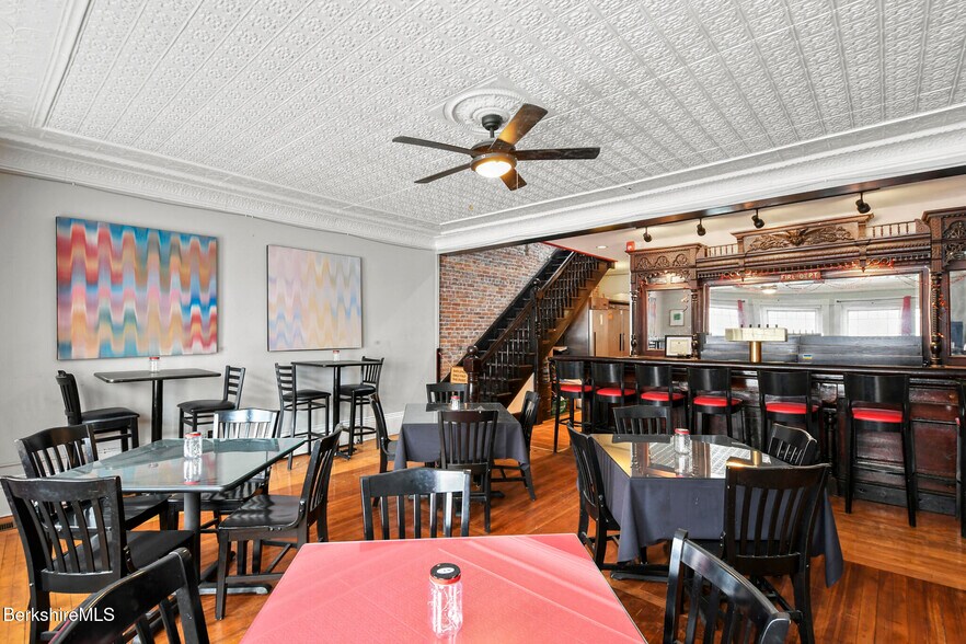 More Photos Of 47 Park St, Adams Restaurant For Sale