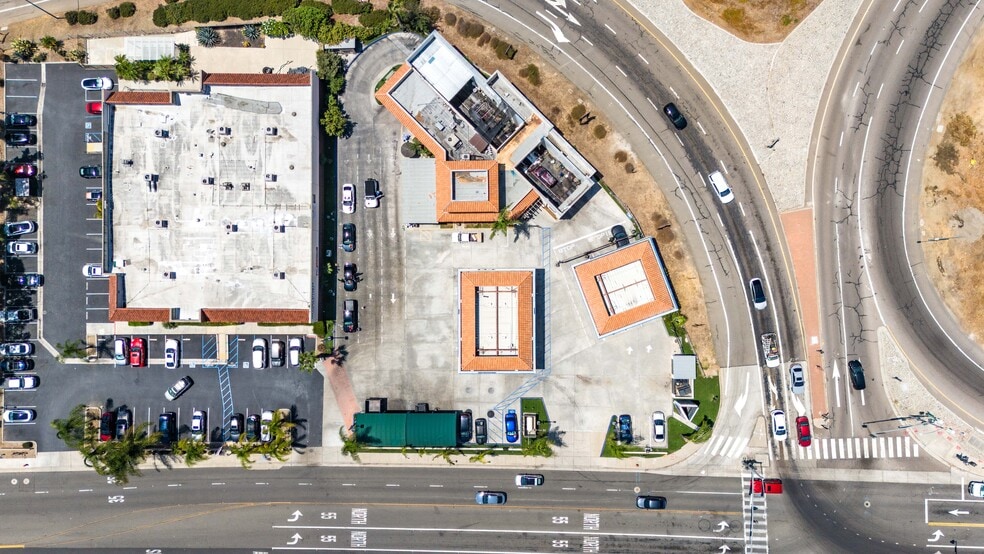 More Photos Of 2700 N Santiago Blvd, Orange Service Station For Sale