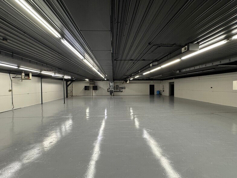 More Photos Of 40 County Road 70, Laotto Industrial For Lease