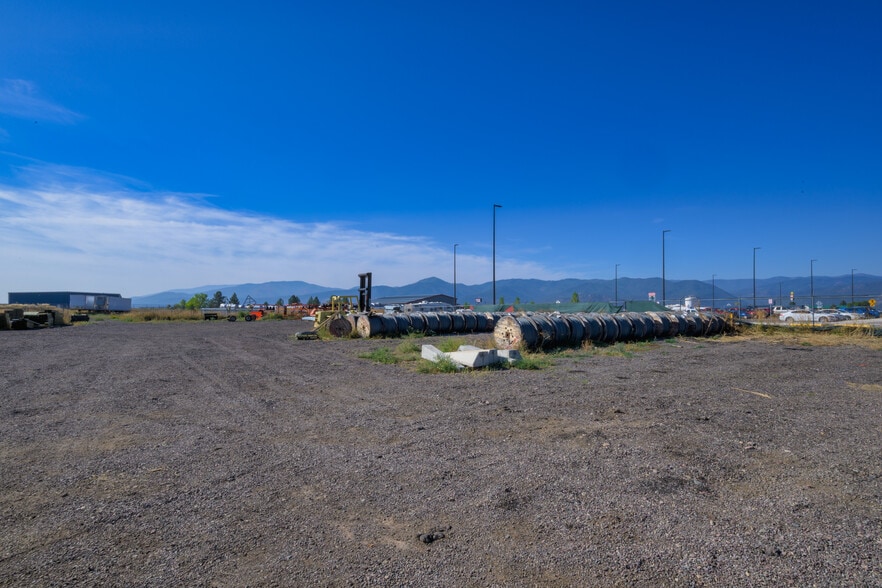 More Photos Of 9015 Cartage Rd, Missoula Specialty For Sale