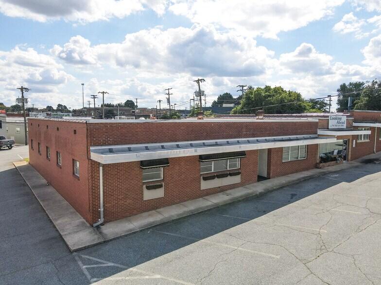 Primary Photo Of 1842 Banking St, Greensboro Office For Sale