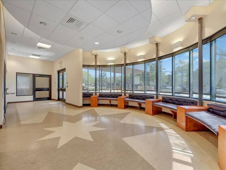 More Photos Of 1225 N Mound St, Nacogdoches Skilled Nursing Facility For Lease