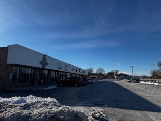 More Photos Of 4017-4039 175th St, Country Club Hills General Retail For Sale