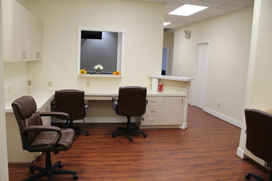 More Photos Of 13801 Bruce B Downs Blvd, Tampa Medical For Lease