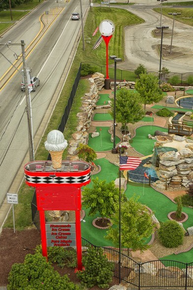 More Photos Of 1548-1554 N Center Ave, Somerset Land For Lease