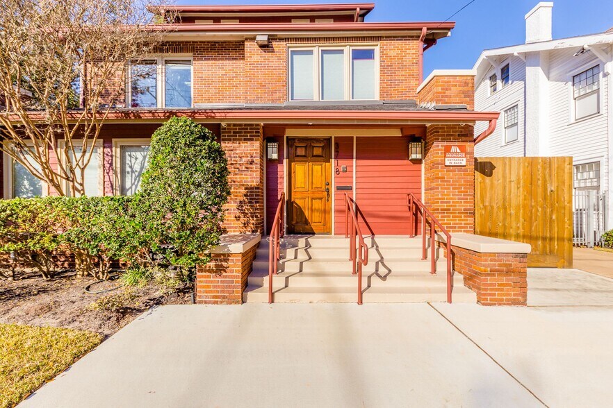 More Photos Of 3718 Mount Vernon St, Houston Office For Lease