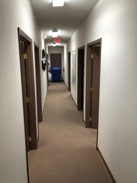 More Photos Of 506-508 Houston Ave NW, Live Oak Office For Sale