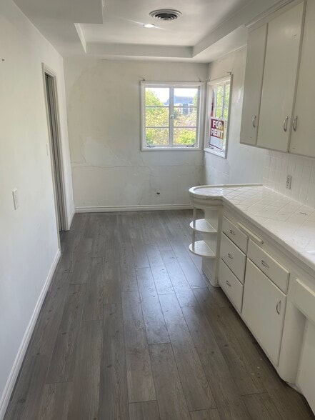 More Photos Of 8720-8722 Santa Monica Blvd, West Hollywood Office Residential For Lease