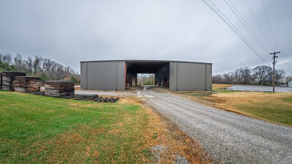 More Photos Of 105 S Austin Rd, Morristown Manufacturing For Sale