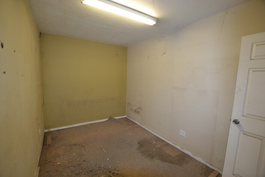 More Photos Of 714 S 8th St, Canon City Office For Sale