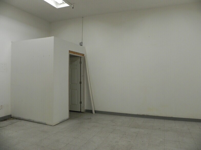More Photos Of 2675 Industrial Park Dr, Ogden Warehouse For Lease