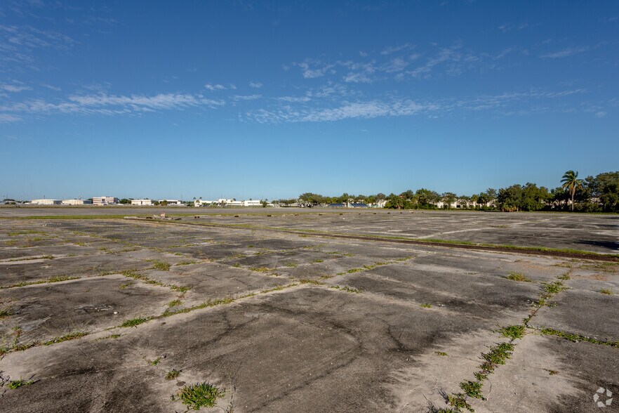 More Photos Of FAU Blvd, Boca Raton Land For Sale
