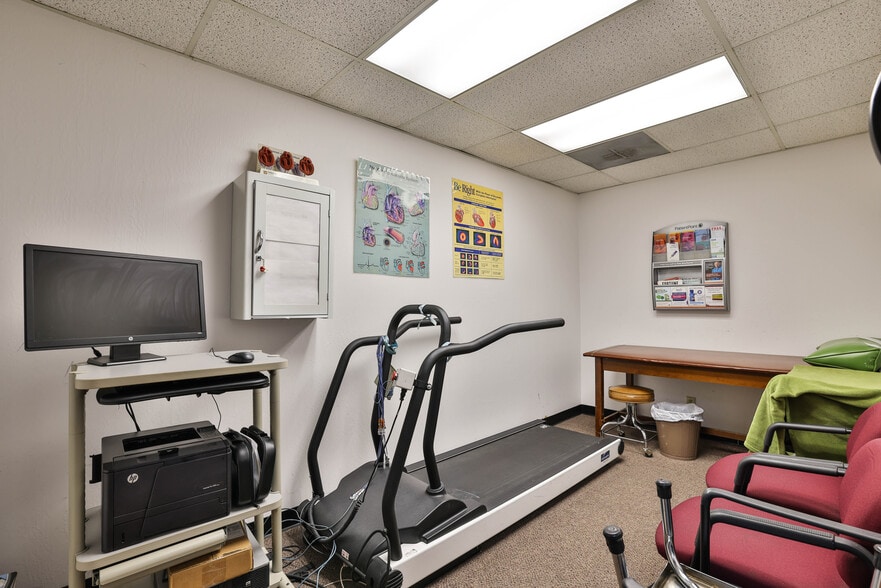 More Photos Of 135 N Jackson Ave, San Jose Medical For Sale