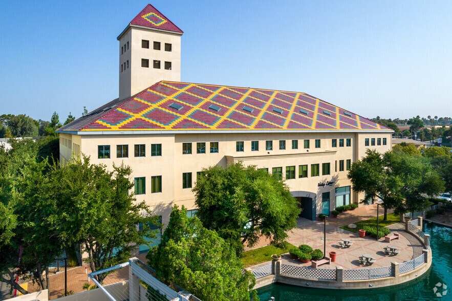 More Photos Of 27393 Ynez Rd, Temecula Unknown For Lease