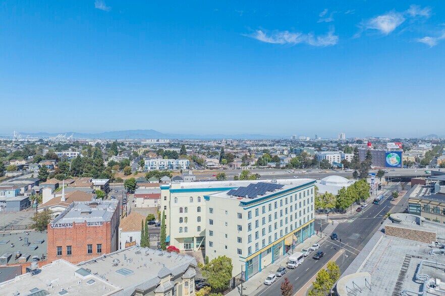 More Photos Of 1955 San Pablo Ave, Oakland Apartments For Lease