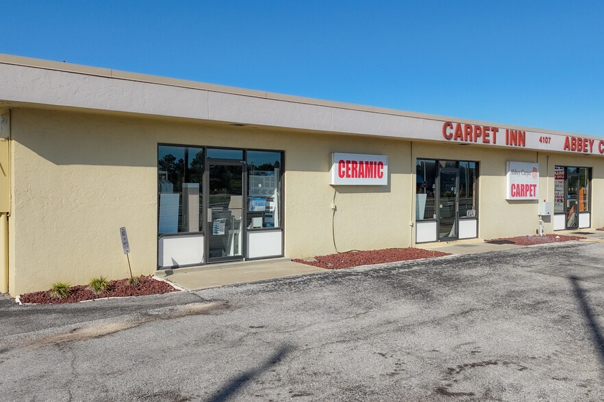 More Photos Of 4107 Clark Rd, Sarasota Warehouse For Sale