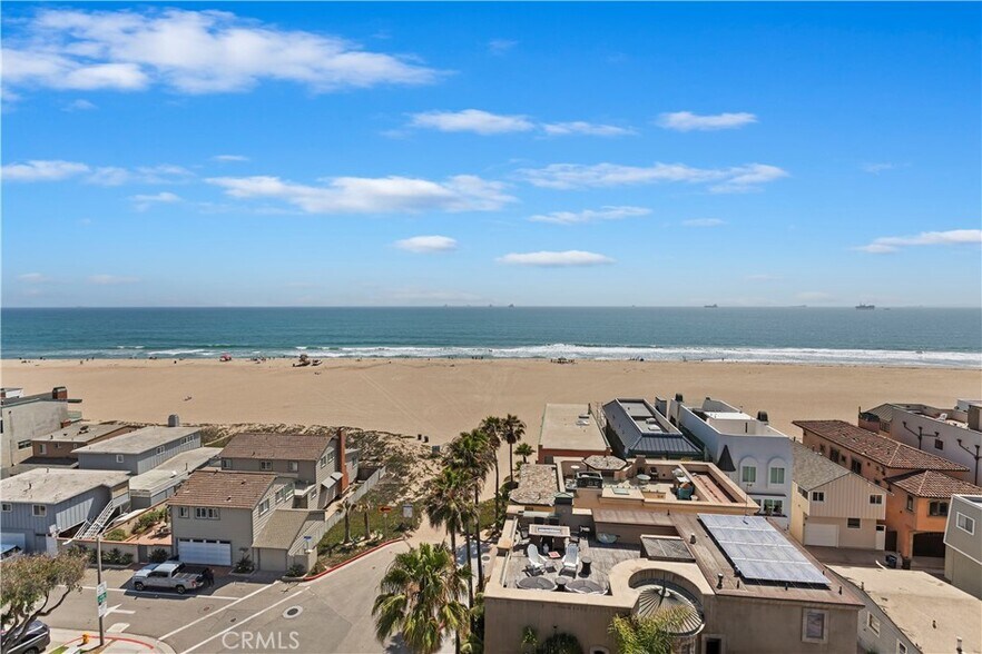 More Photos Of 1 Anderson St, Seal Beach Specialty For Sale