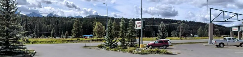 More Photos Of 11001 20 Av, Blairmore Freestanding For Sale