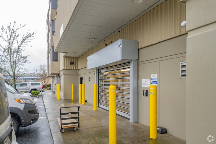 More Photos Of 5950 Southcenter Blvd, Tukwila Self Storage For Sale