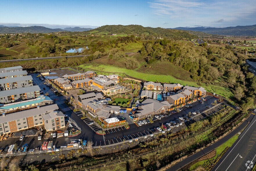 More Photos Of 101 Dovetail Ln, Healdsburg Hotel For Lease