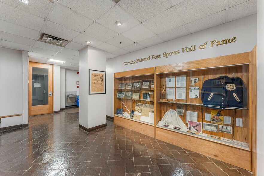 More Photos Of 1 W Market St, Corning Office For Lease