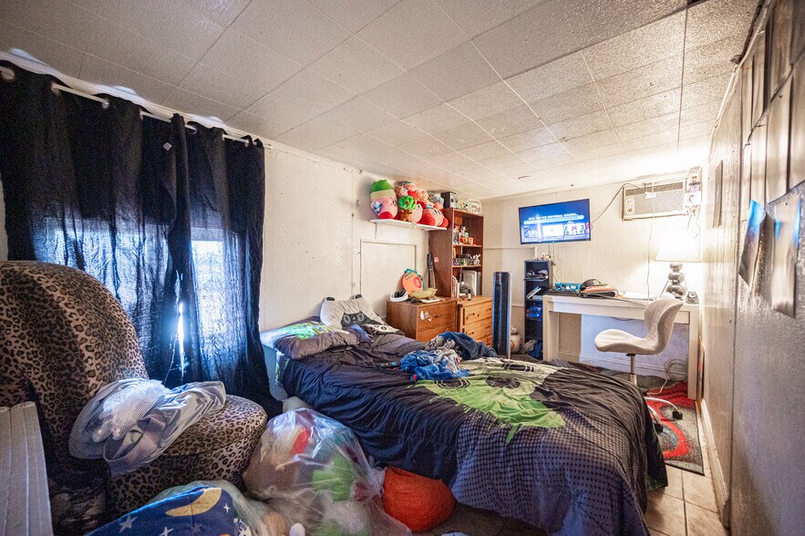 More Photos Of 5900 Cassedy Ln, Las Vegas Apartments For Sale