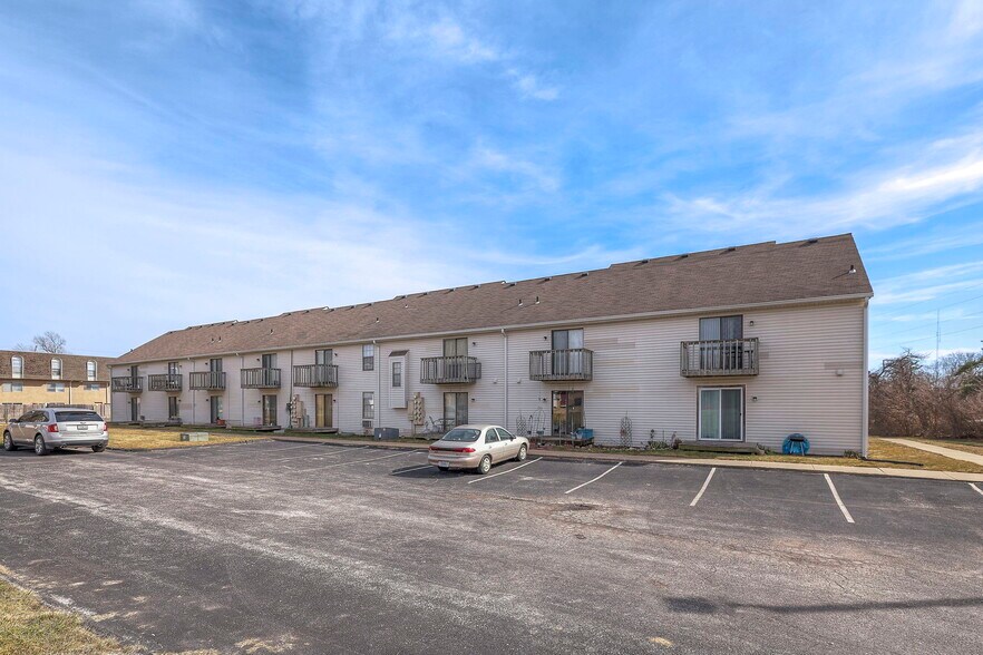 More Photos Of 6820 Chapel Dr, Belton Apartments For Sale