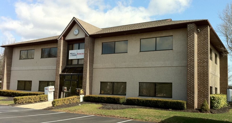 Primary Photo Of 7 Church Rd, Hatfield Office For Lease