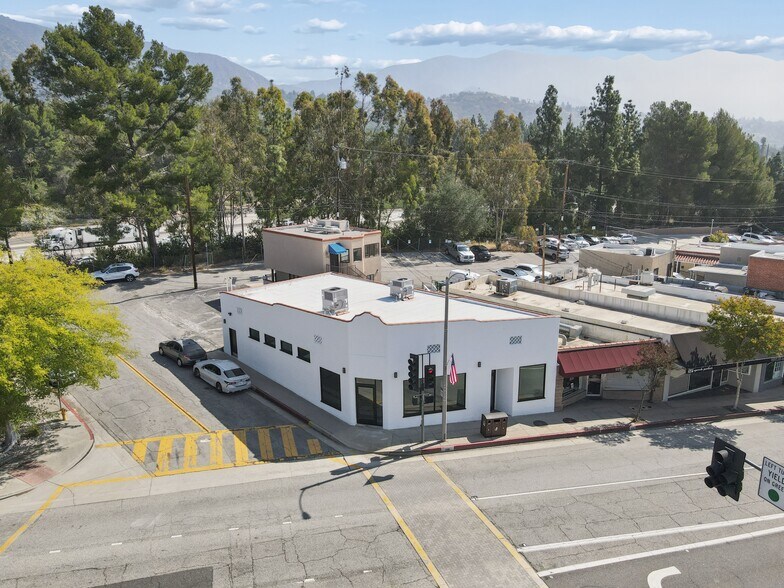 Primary Photo Of 1129 Foothill Blvd, La Cañada Flintridge Storefront For Lease