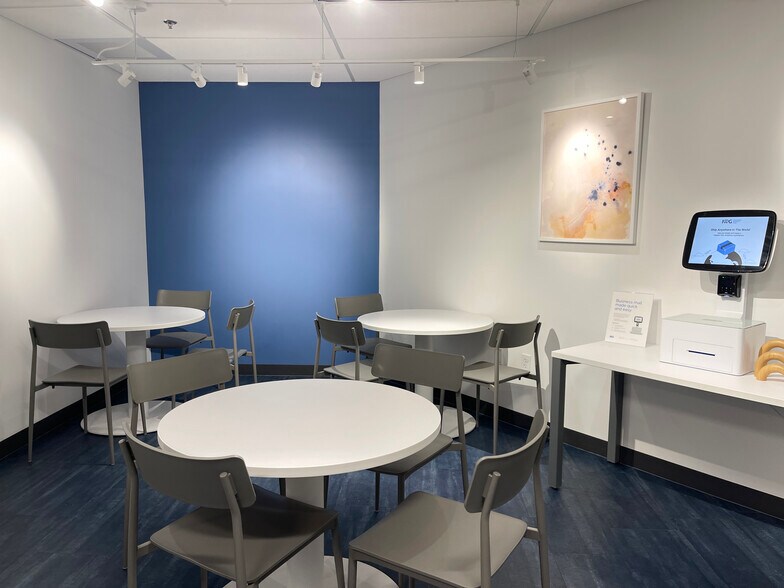 More Photos Of 4905 W Tilghman St, Allentown Coworking Space