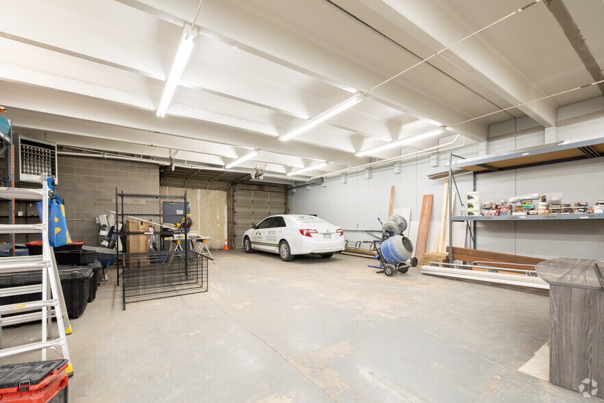 More Photos Of 902 N Circle Dr, Colorado Springs Office For Lease