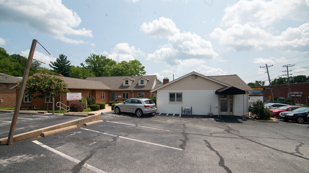 More Photos Of 3407 Lancaster Pike, Wilmington Office For Sale