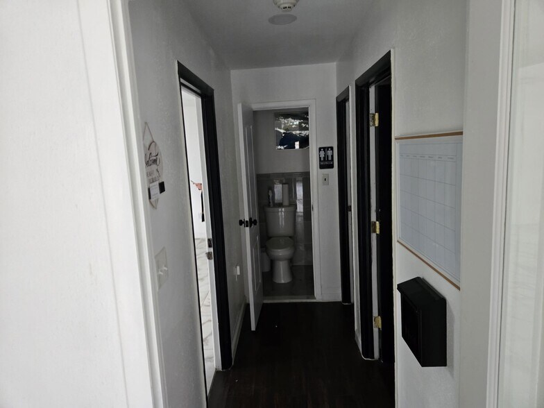 More Photos Of 5311 Kennedy Blvd E, West New York Medical For Lease