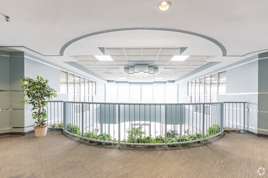 More Photos Of 2770 14th Ave, Markham Office For Lease