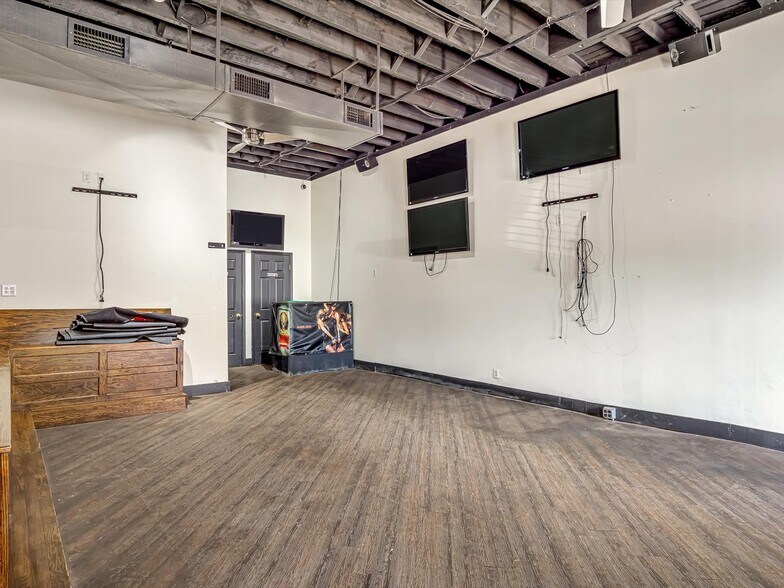 More Photos Of 1818 Sidney St, Saint Louis Specialty For Sale