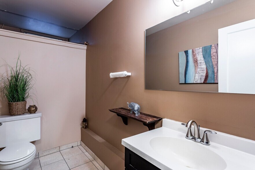 More Photos Of 24 S 600 E, Salt Lake City Office Residential For Sale