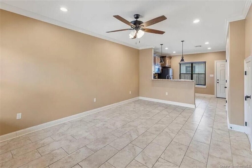 More Photos Of 2703 Enterprise Blvd, Lake Charles Apartments For Sale