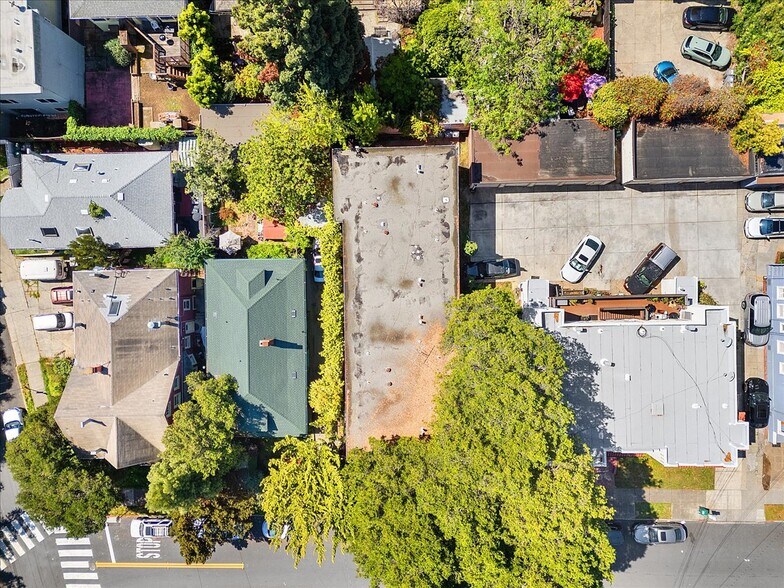 More Photos Of 31 Croxton Ave, Oakland Apartments For Sale