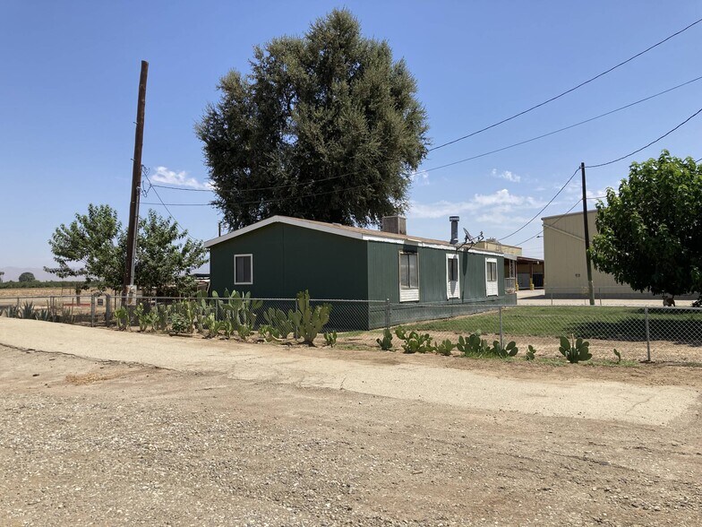 More Photos Of 13649 Weedpatch Hwy, Bakersfield Refrigeration Cold Storage For Lease