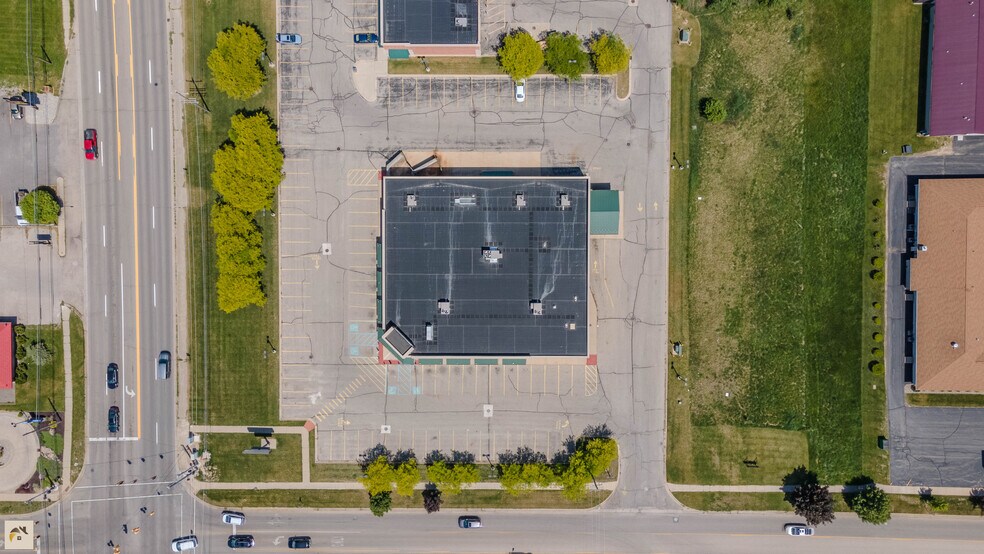 More Photos Of 1420 Wright Ave, Alma Drugstore For Sale