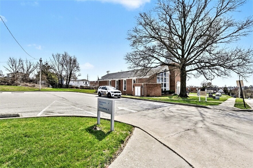 More Photos Of 5615 The Alameda, Baltimore Religious Facility For Sale