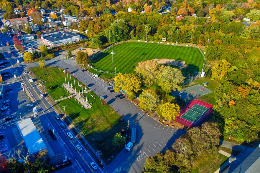 More Photos Of 846 Main St, Woburn Apartments For Sale