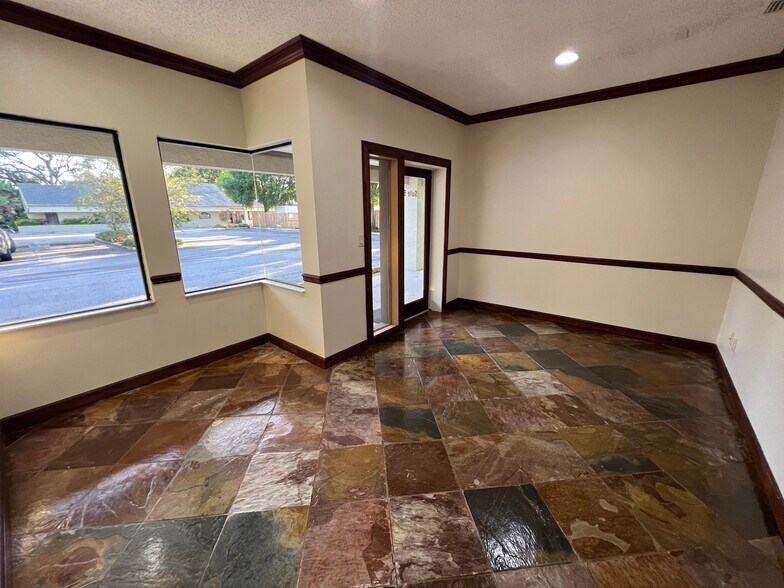 More Photos Of 32502 US Highway 19 N, Palm Harbor Medical For Lease