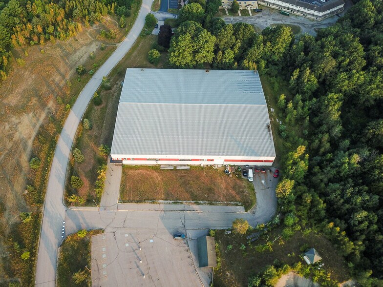 More Photos Of 6 Airfield Dr, Rye Distribution For Sale