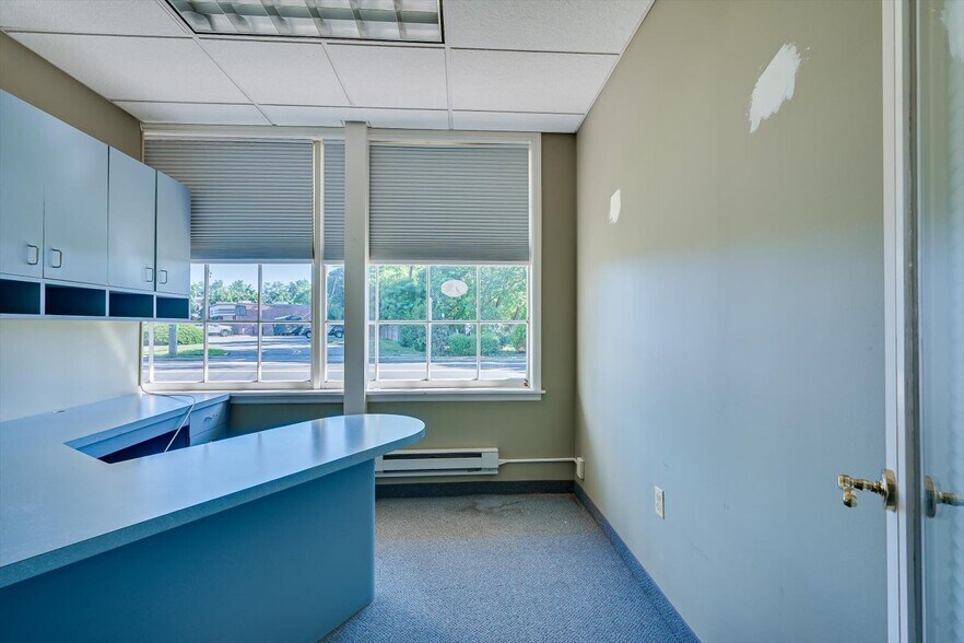 More Photos Of 2412 Plainfield Ave, South Plainfield Office For Sale